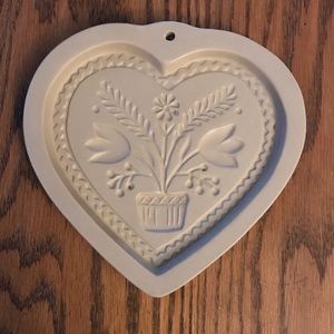 Brown Bag Cookie Art 1994 Hill Design Swiss Folk Heart Shape Shortbread Mold